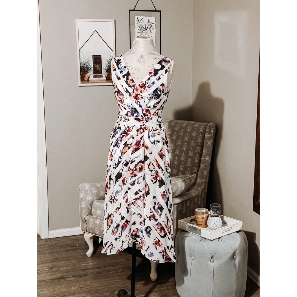 White House Black Market Floral A Line Midi Dress